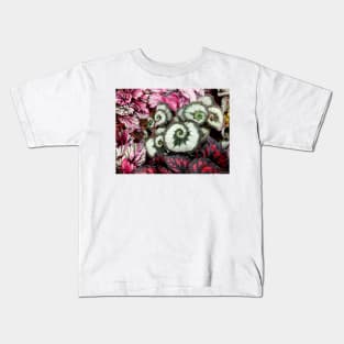 Begonia Escargot Kids T-Shirt